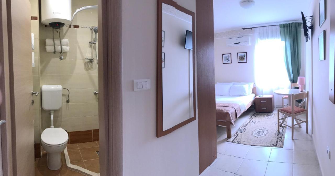 Villa Alla Bed And Breakfast Herceg Novi Eksteriør bilde