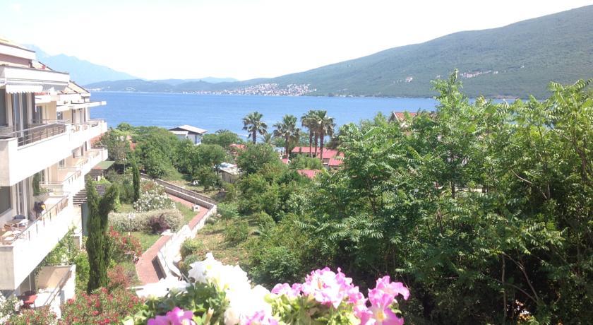Villa Alla Bed And Breakfast Herceg Novi Rom bilde