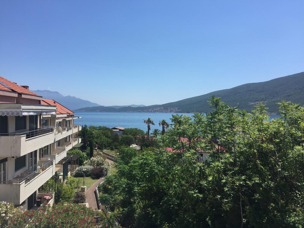 Villa Alla Bed And Breakfast Herceg Novi Eksteriør bilde
