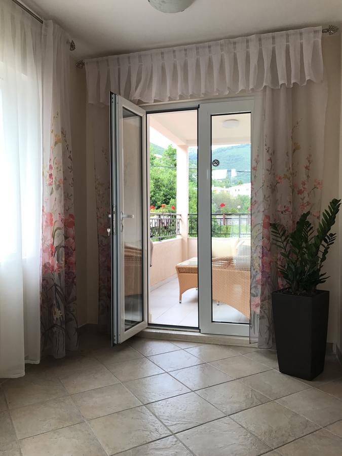 Villa Alla Bed And Breakfast Herceg Novi Eksteriør bilde