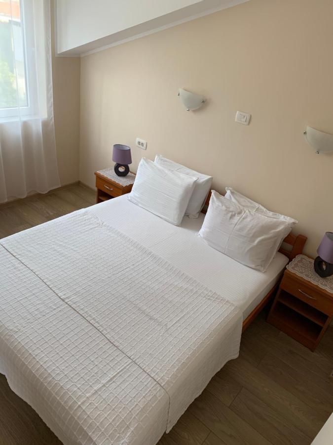 Villa Alla Bed And Breakfast Herceg Novi Eksteriør bilde